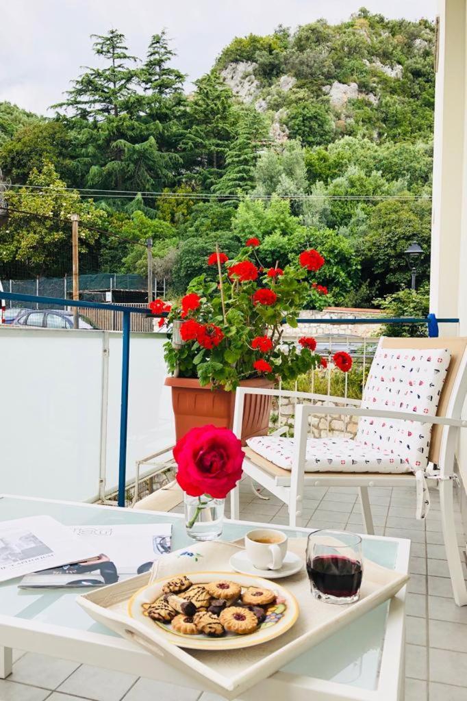 Casa Laura Bed & Breakfast Terracina Dış mekan fotoğraf